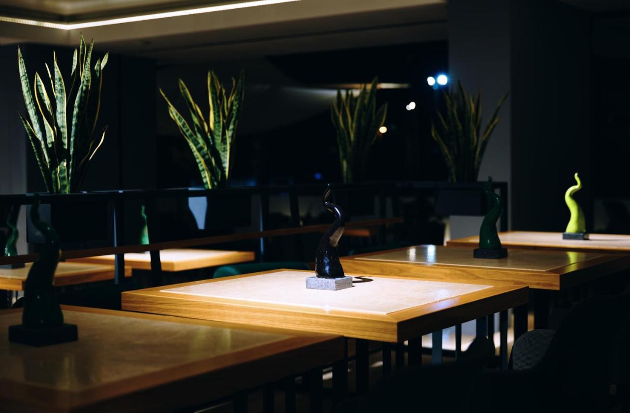 فندق ميك بيستوم بييسْتوم المظهر الخارجي الصورة The interior of the restaurant